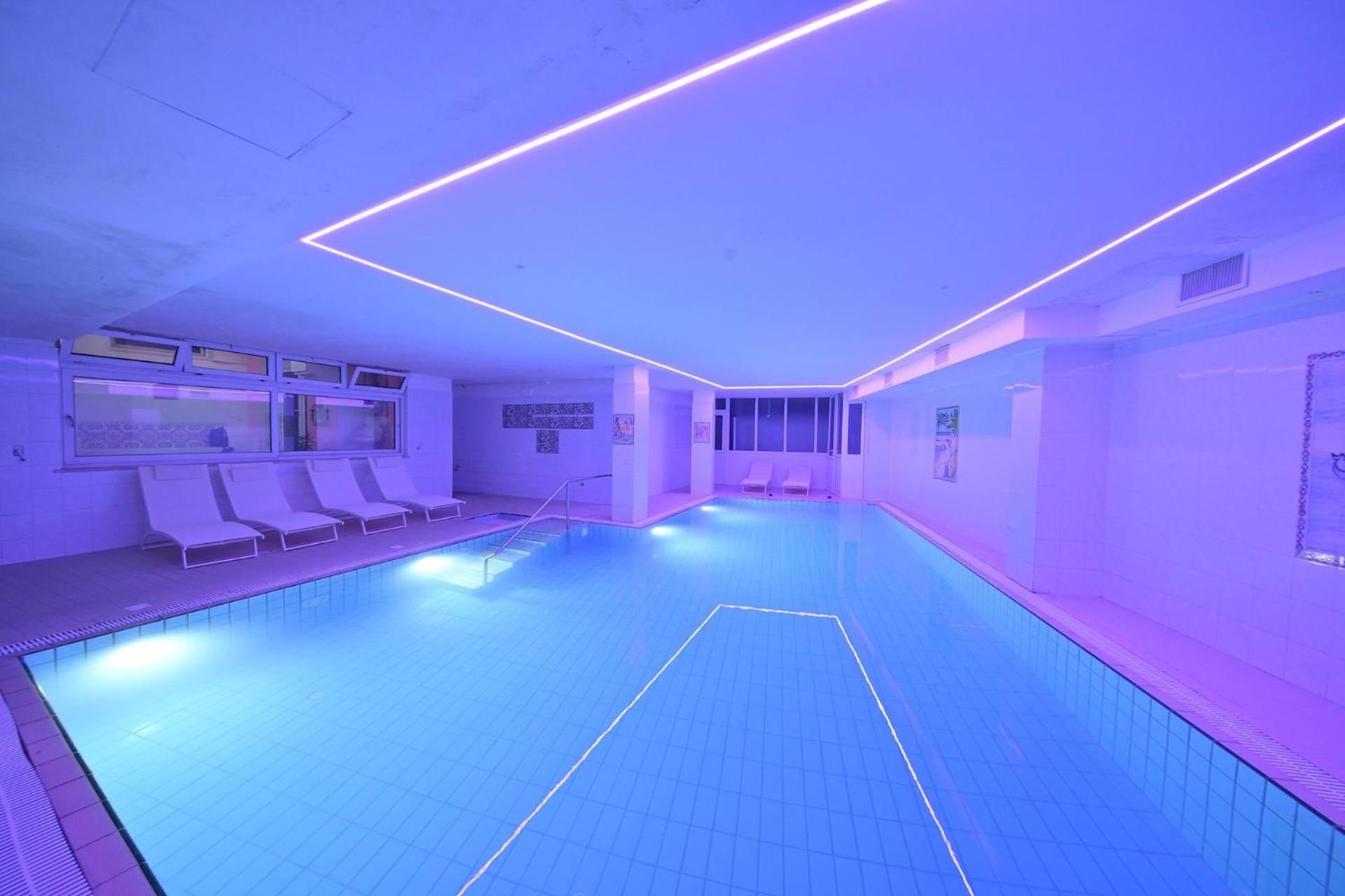 Отель Av Club Terme Colella Форио Экстерьер фото