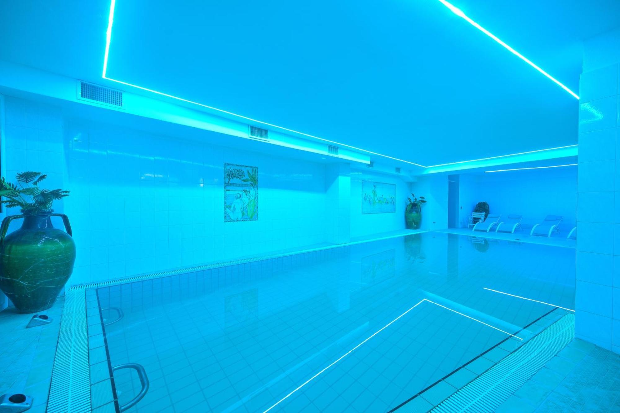 Отель Av Club Terme Colella Форио Экстерьер фото