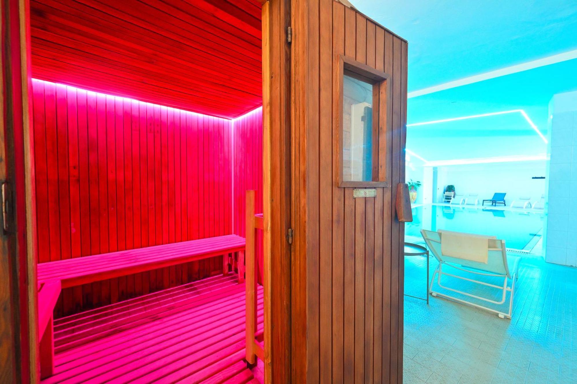 Отель Av Club Terme Colella Форио Экстерьер фото